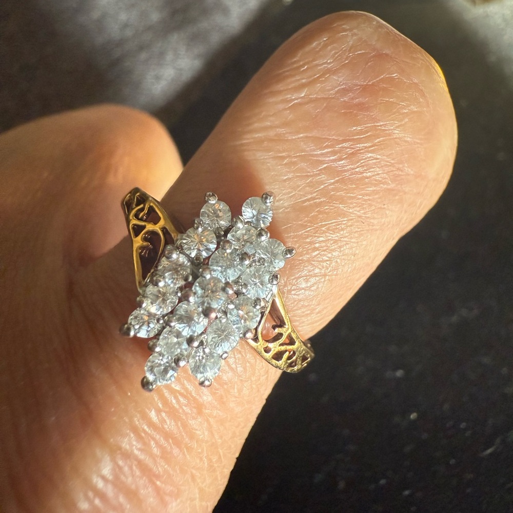 Gold and Silver Cluster Ring